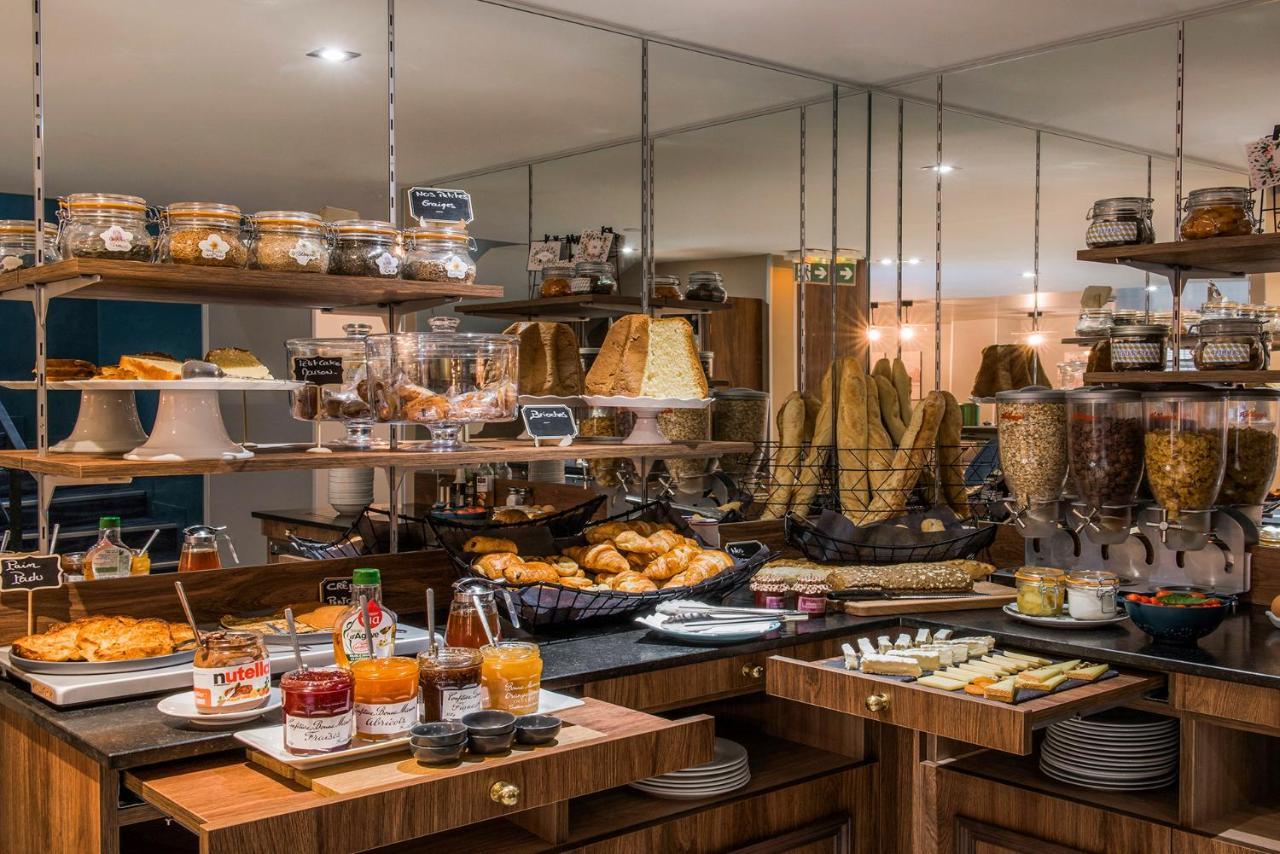 Hotel Mercure Paris Suresnes Longchamp Esterno foto